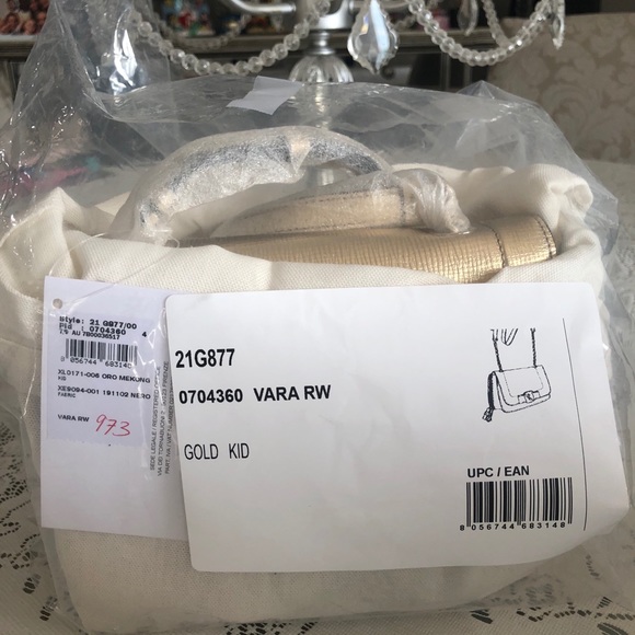 NWT Salvatore Ferragamo Vara Bow Mini Crossbody - Picture 7 of 8